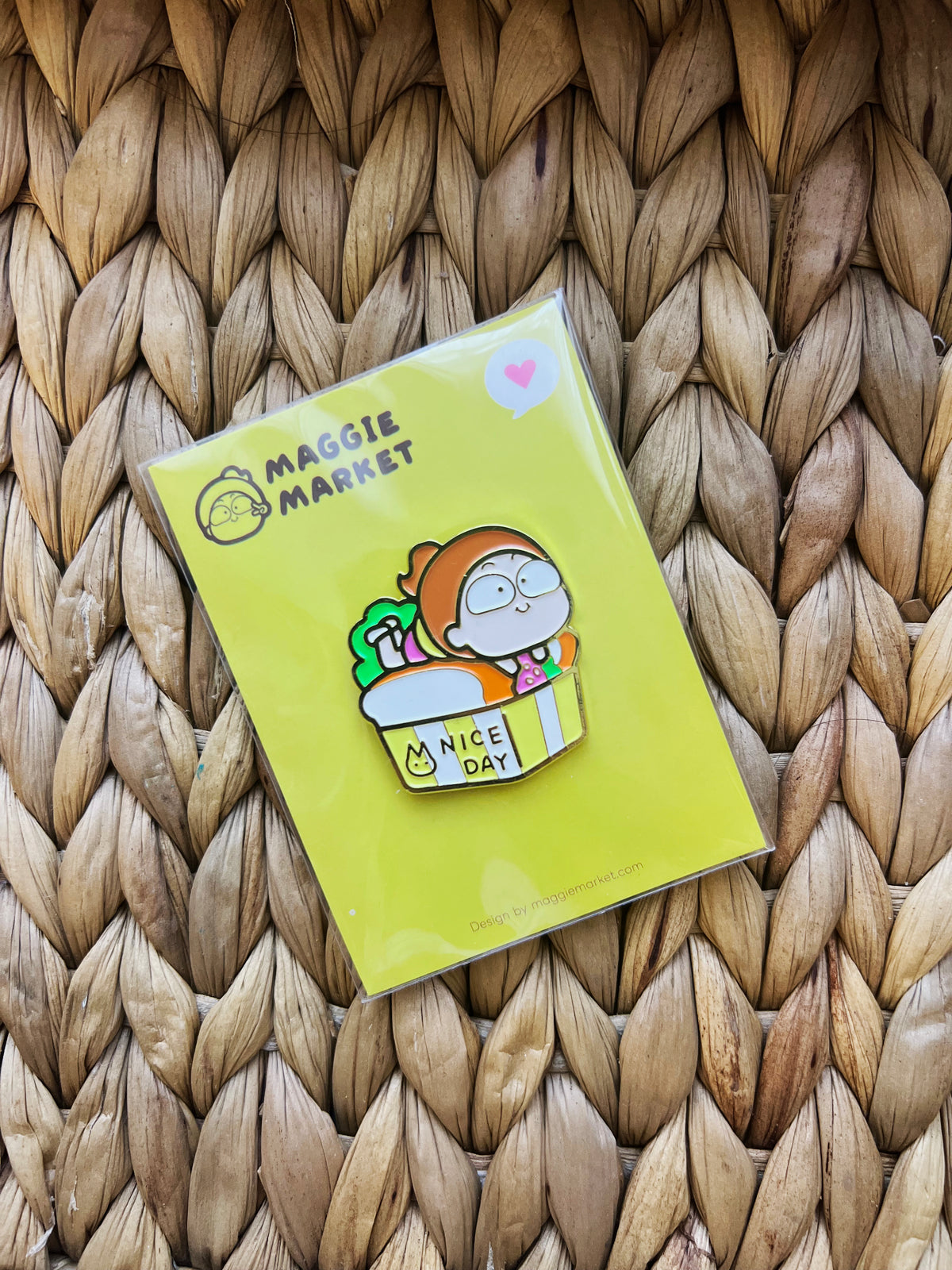 Nice Day 金屬徽章 Metal Badge